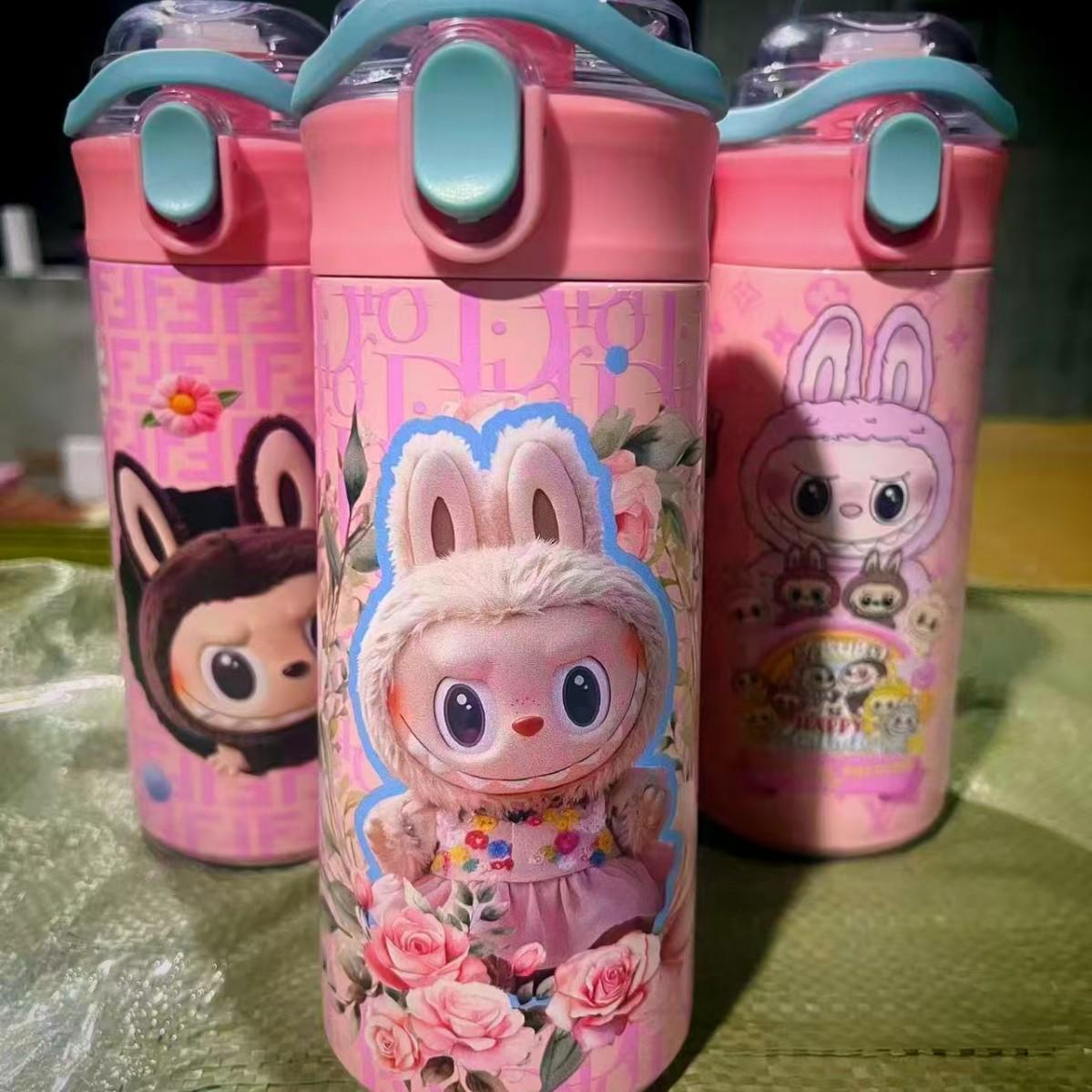 Кружка-неваляшка Термос Кружка Высокая ценность Милый мультяшный 3D-принт Портативная соломинка Двойная питьевая кружка 500ml