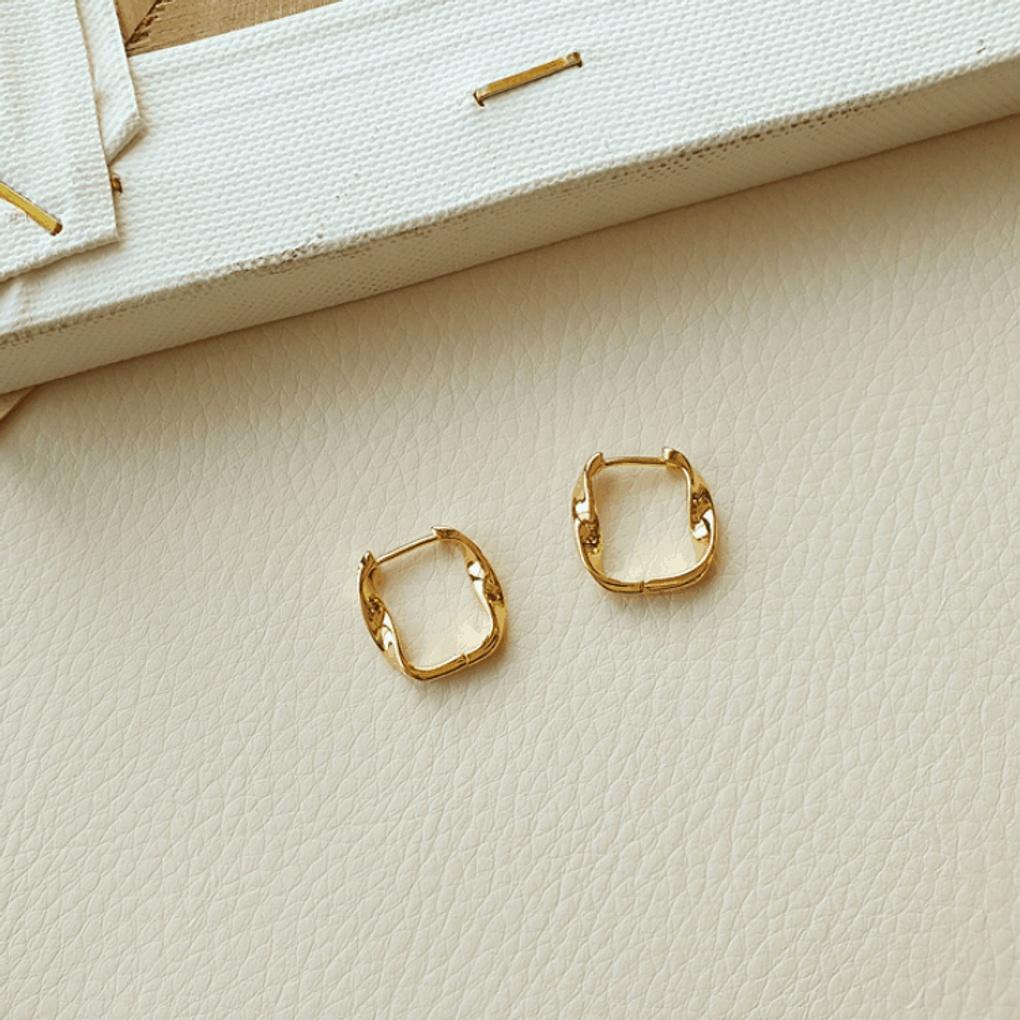 926 Silver Earrings, Daily Chain, 15K Gold Plated Square Ring