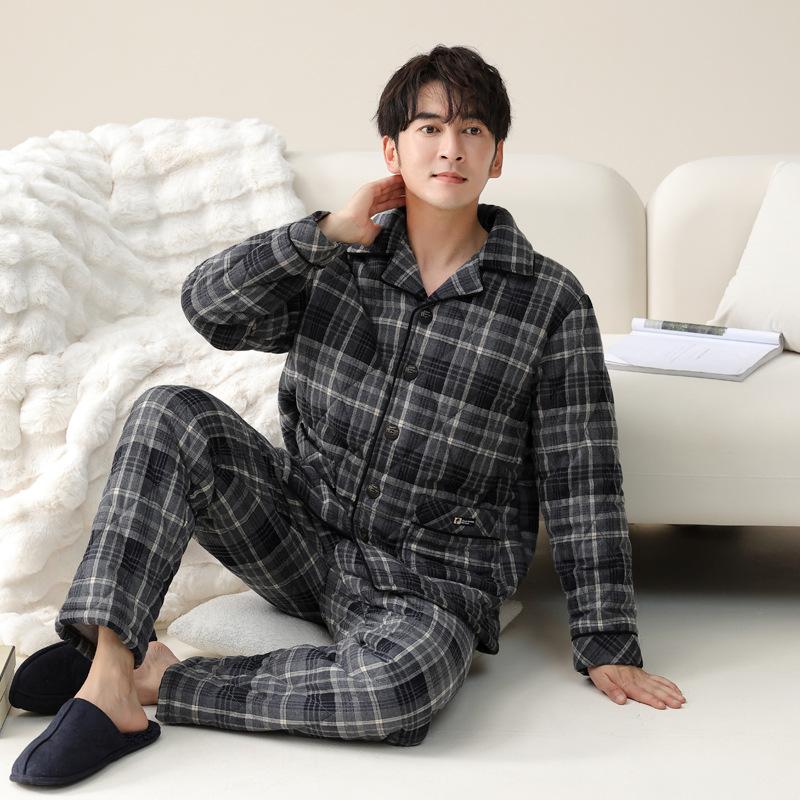 

Пижама мужская зимняя трехслойная утолщенная флисовая теплая куртка на клипсах антистатическая коралловый флис зимний домашний комплект 3XL