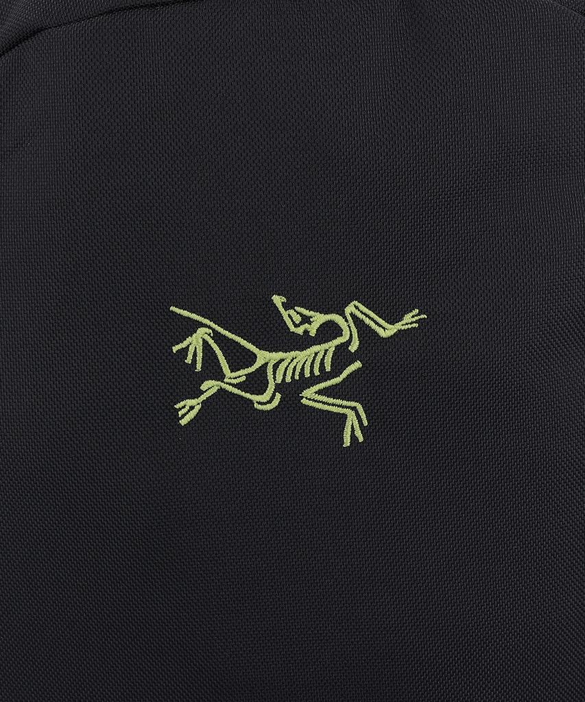 Arcteryx Mantis 26 Backpack - Black / Olive Moss / Abpfu09825