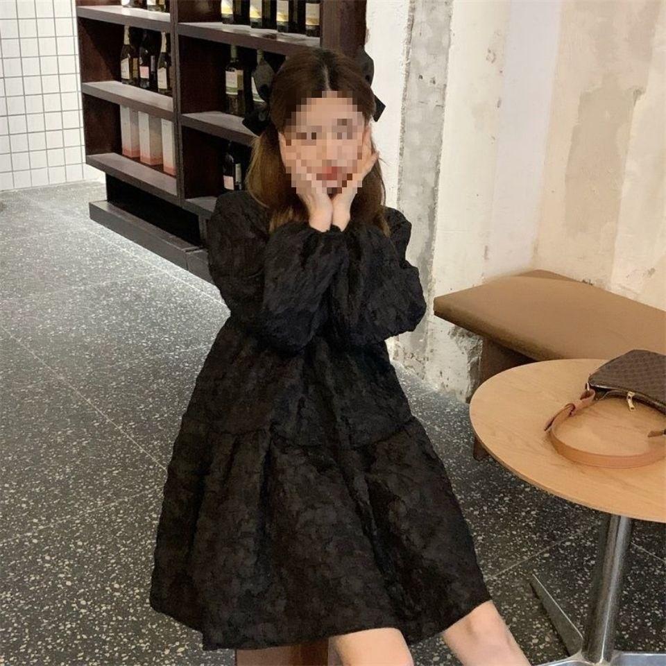 Vintage Spring Knit Dress For Women With Long Bubble Sleeves And Round Neck For Casual Wear