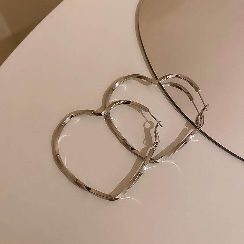 Semplici Orecchini Pendenti a Cuore alla Moda per Donne Ragazze Colore Oro Argento Orecchini in Metallo Liscio Pendenti Gioielli da Matrimonio Regalo