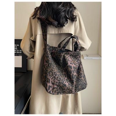 Leopard Print Canvas Commuting Lazy Wind Bag Women's Fashion Portable Large Capacity Shoulder Crossbody