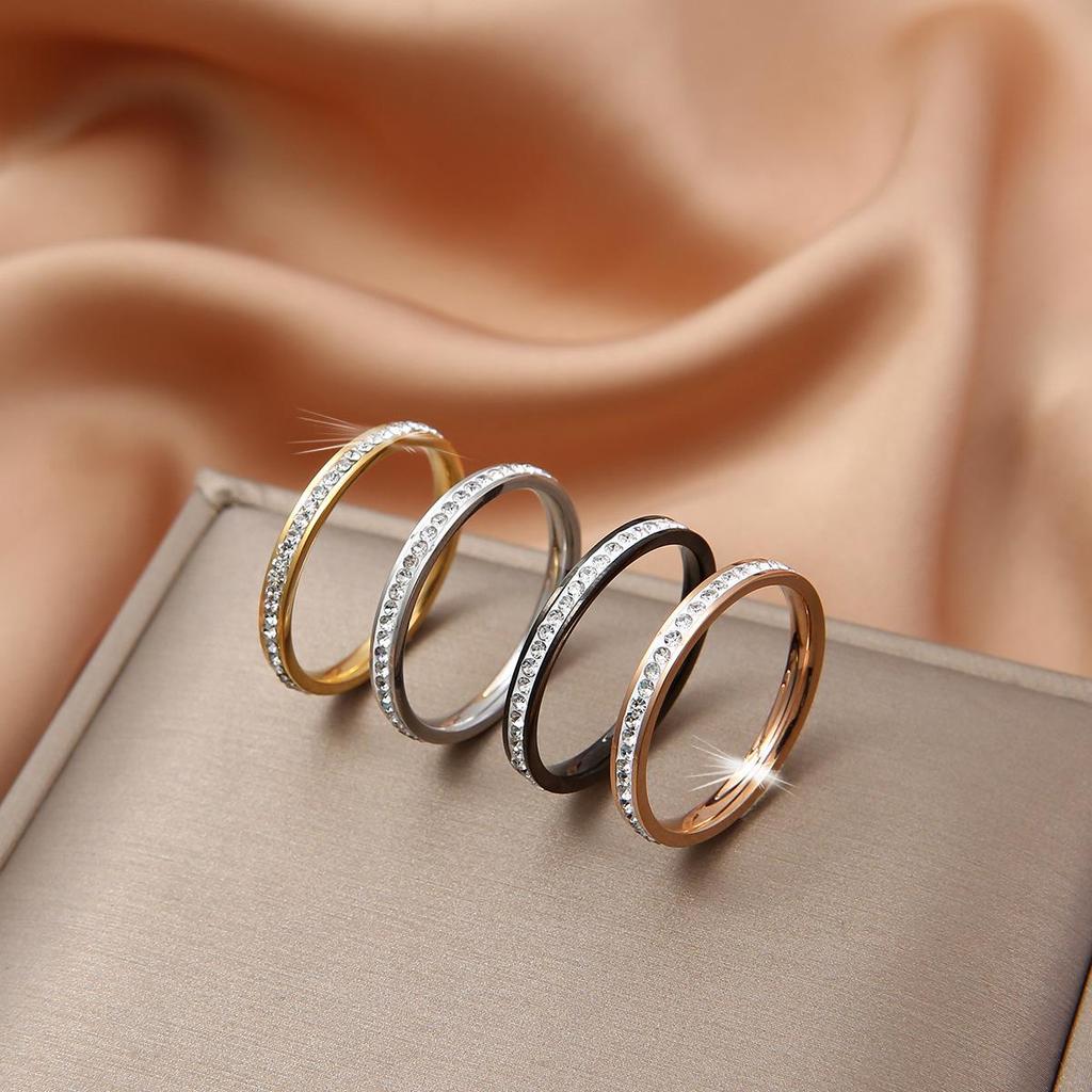 Wenjian Waschbarer Anlaufgeschützter Sternenhimmel Titanstahlring - Schlichtes Koreanisches Allround-Design mit Langlebiger Galvanisierung