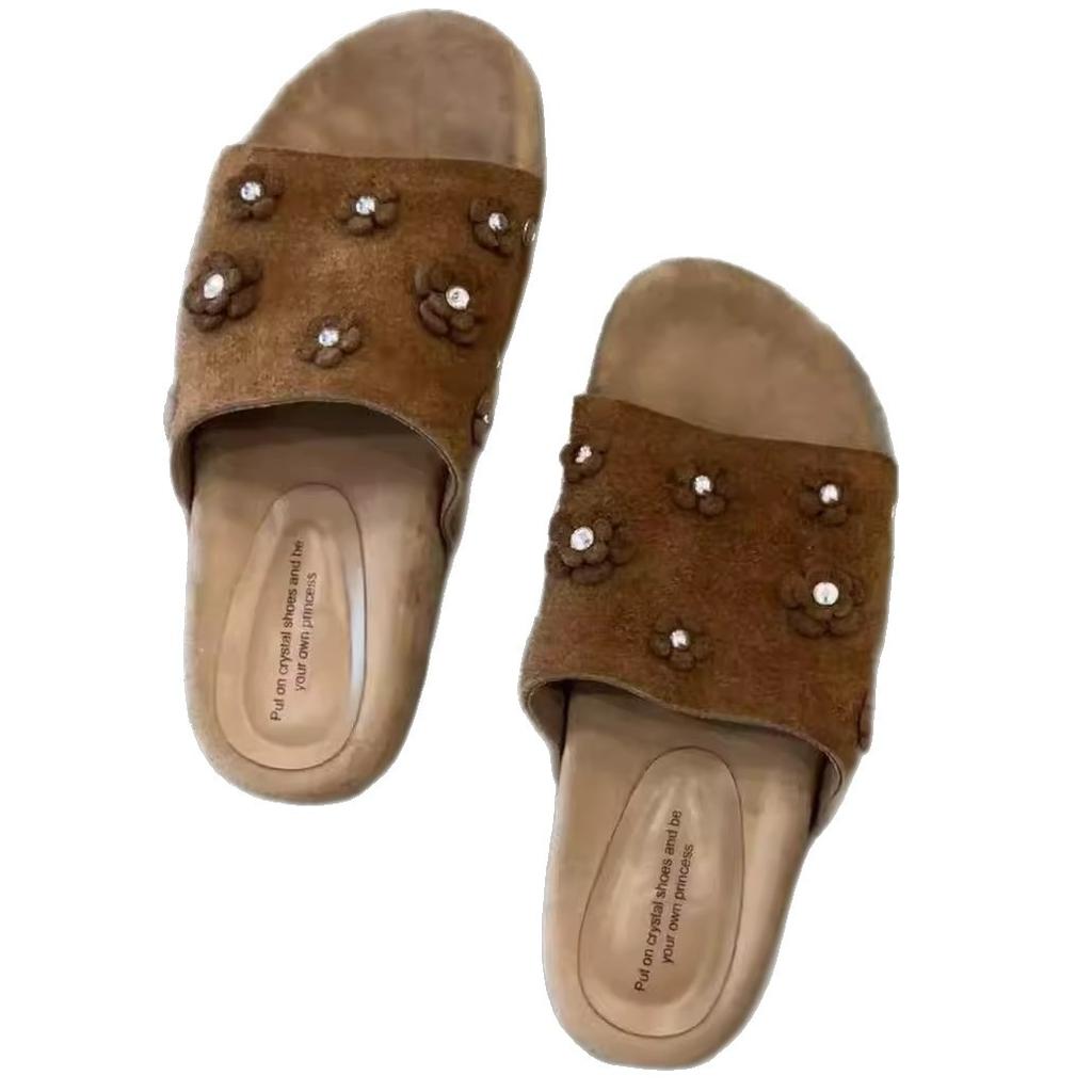 2025 New French Retro Style Fashion Temperament Pearl Flowers Versatile with Skirt Open-toed Platform Slippers Women