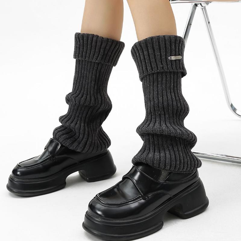 Autumn Winter Leg Warmers Japanese Style Girls Versatile Slouch Socks with Metal Logo Warm Knitted Shoe Covers for Women Autumn Winter