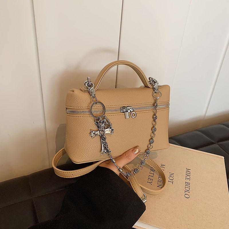 Neue modische High-End-Ketten-Tasche in Unifarbe, tragbar, Schultertasche, Umhängetasche, trendige Damenhandtasche