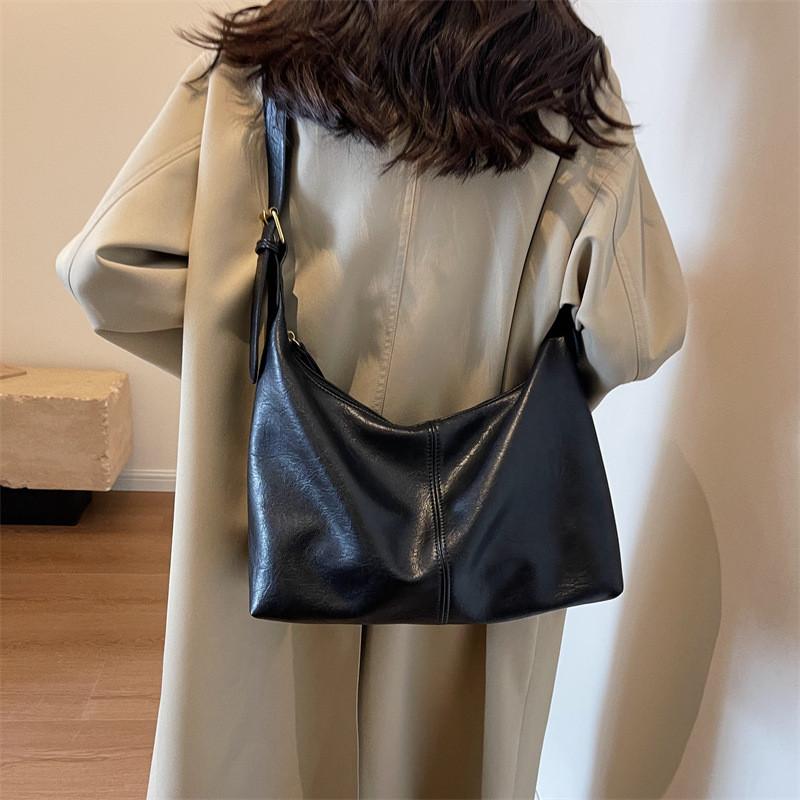 Ielgy Large-Capacity Tote Bag Female Fashion Retro One-Shoulder Messenger Texture Du