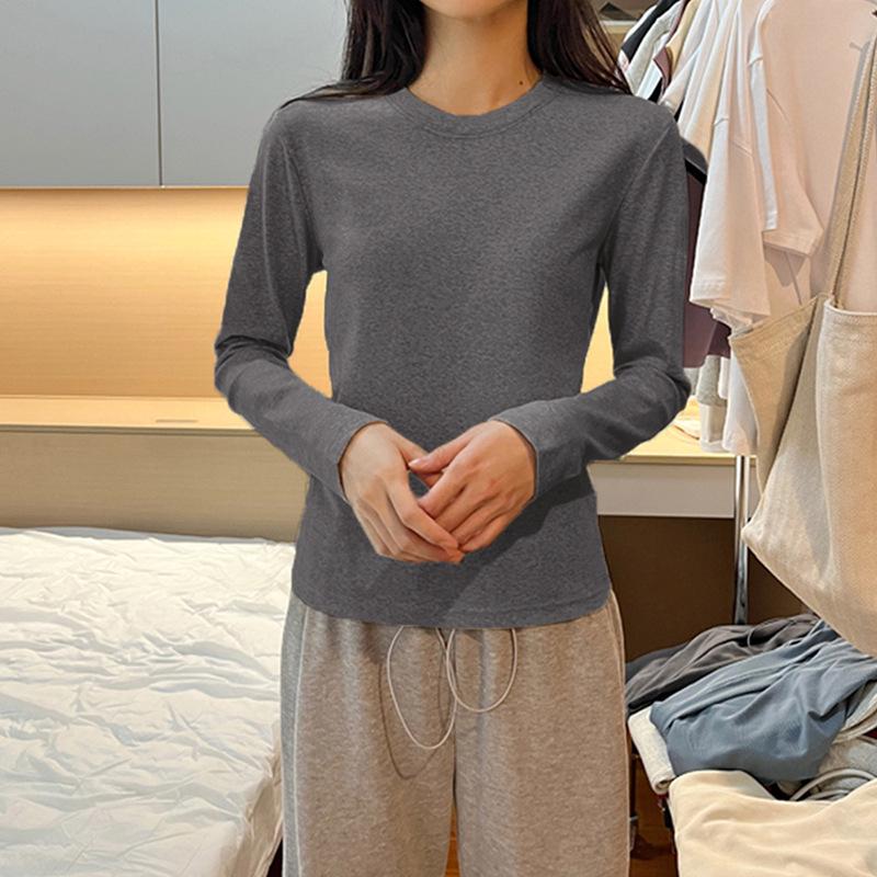 Women's Fleece-Lined Slim Fit T-Shirt: Round Neck, Dropped Shoulders, Cinched Waist, Long Sleeves, Flattering Inner Layer for Autumn/Winter 2025.