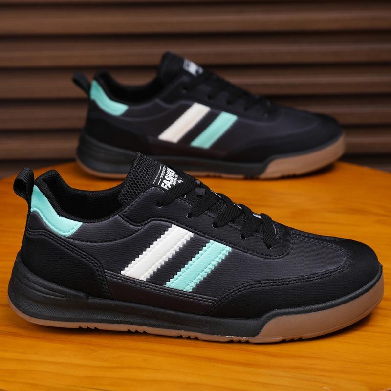 New Summer Breathable Deodorant Running Sneakers Men's Trend Lightweight Board Shoes Men's Shoes