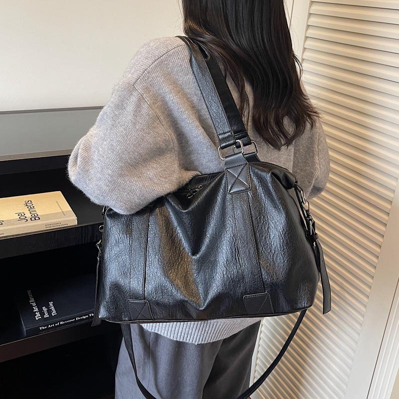Autumn/Winter Large Capacity Solid Color Versatile Crossbody Travel Bag