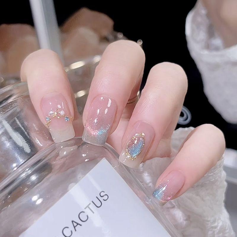 

Fantasy Gem Cat Eye Hand-Worn Nail Fairy Nail Stickers Flash Elegant Cat Eye Manicure Dream gem [short Square] extra small XS