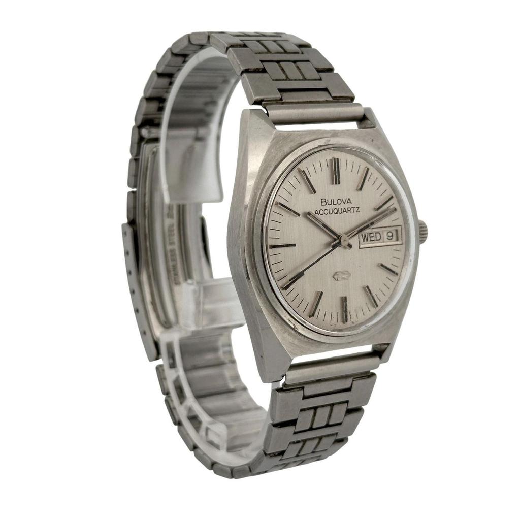 Used BULOVA ACCUQUARTZ Watch Quartz (sweep Hand Movement)