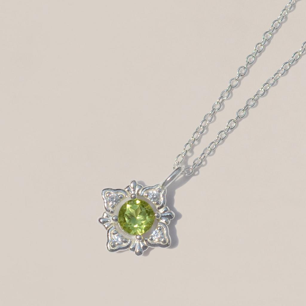 47Bag 925 Silver Natural Peridot Green Gemstone Necklace Isis
