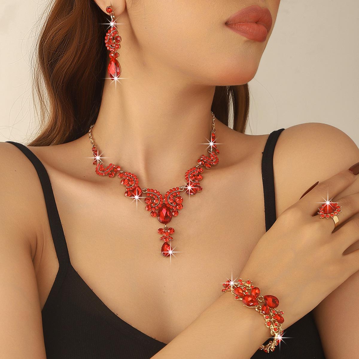European French Retro Court Style Bridal Necklace Set