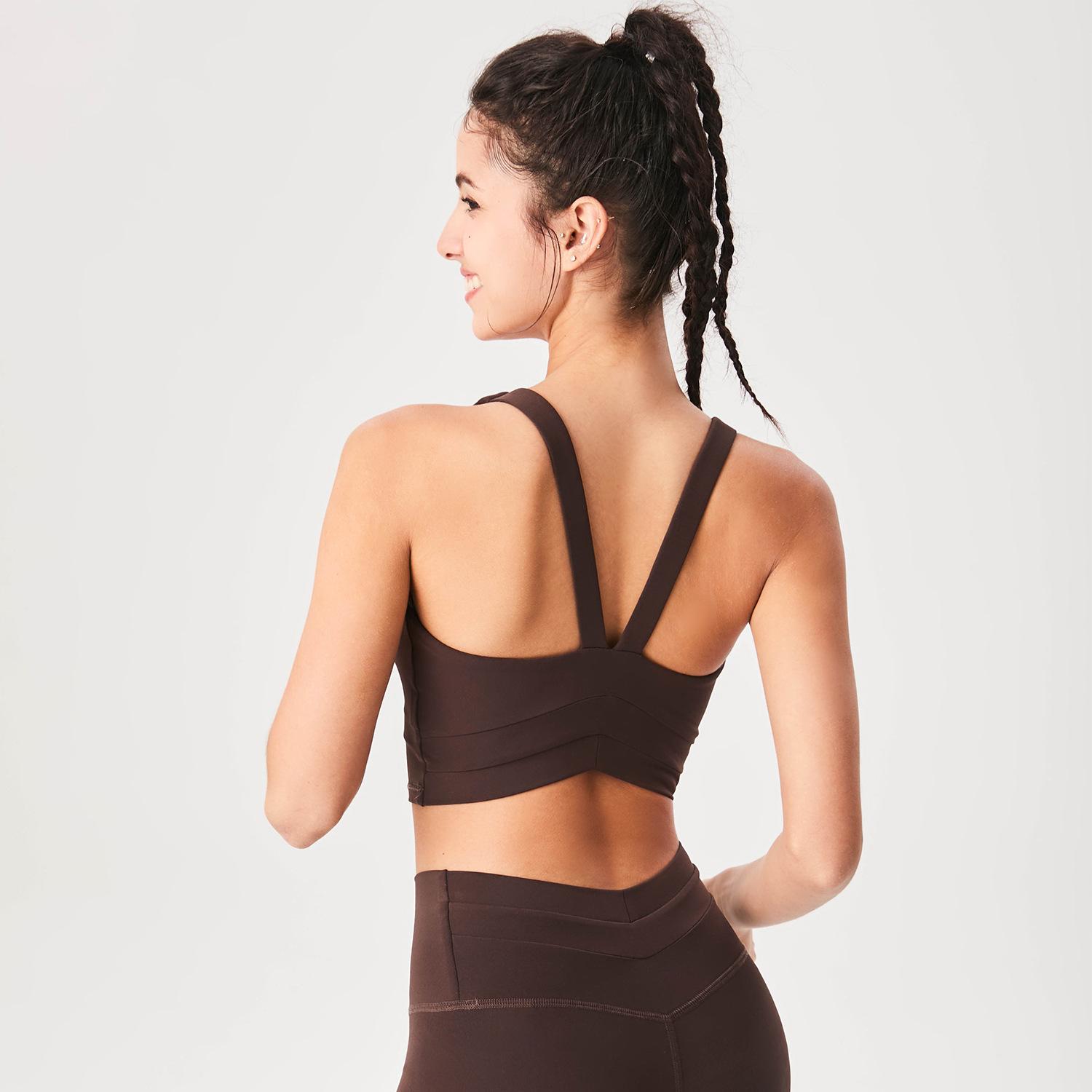 

Майка для йоги с V-образной спиной и эффектом «обнажённого тела» со встроенным бюстгальтером - Облегающий крой и поддержка боковой груди Large