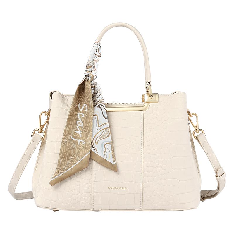 

TUCANO Elegant Leather Women s Handbag Large