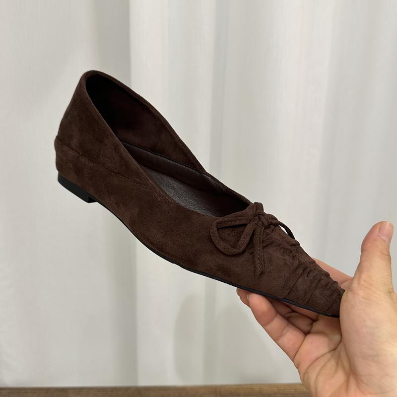 Fashion SUOJIALUN New Brand Women Flat Shoes Fashion Pointed Toe Pleated Shallow Slip On Single Shoes Increases Internal Dress Boat Shoe