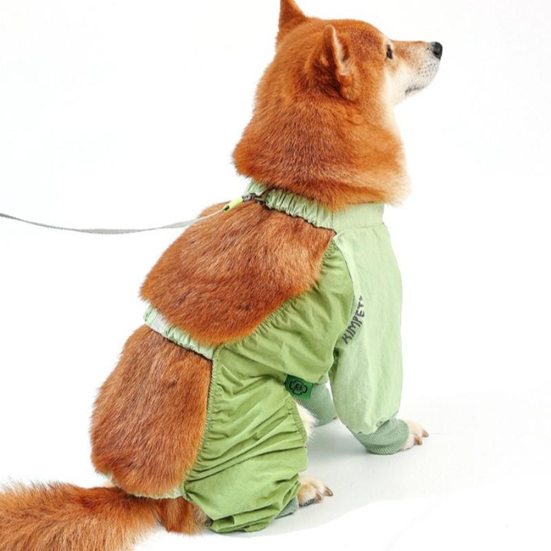 Elastische Hundekleidung, schmutzabweisend für den Ausflug, und haarendschützende Kleidung