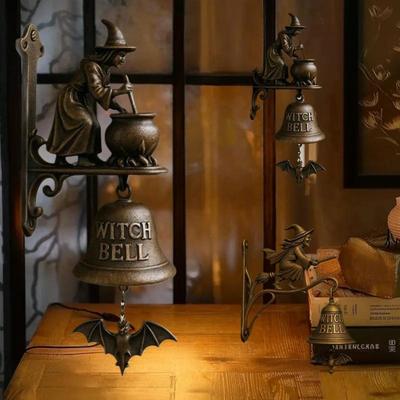 Metalowy Dzwonek Powitalny Vintage Halloween Czarownica Pies Dzwonek Ciekawy Wiszący Ręczny Dzwonek Do Drzwi Do Domowego Wejścia Dekoracja Montowana na Ścianie