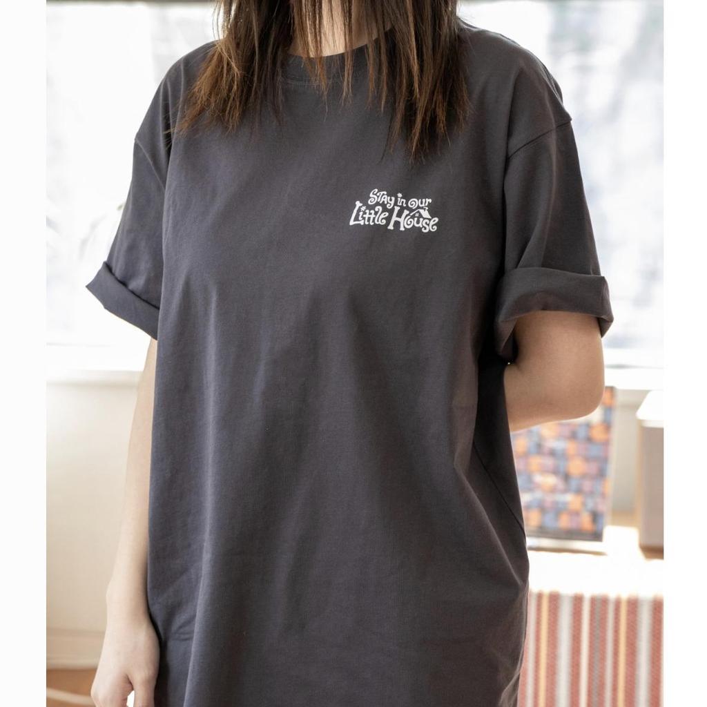 (Pre-order) Stray Kids T-SHIRT - STAY In Our Little House