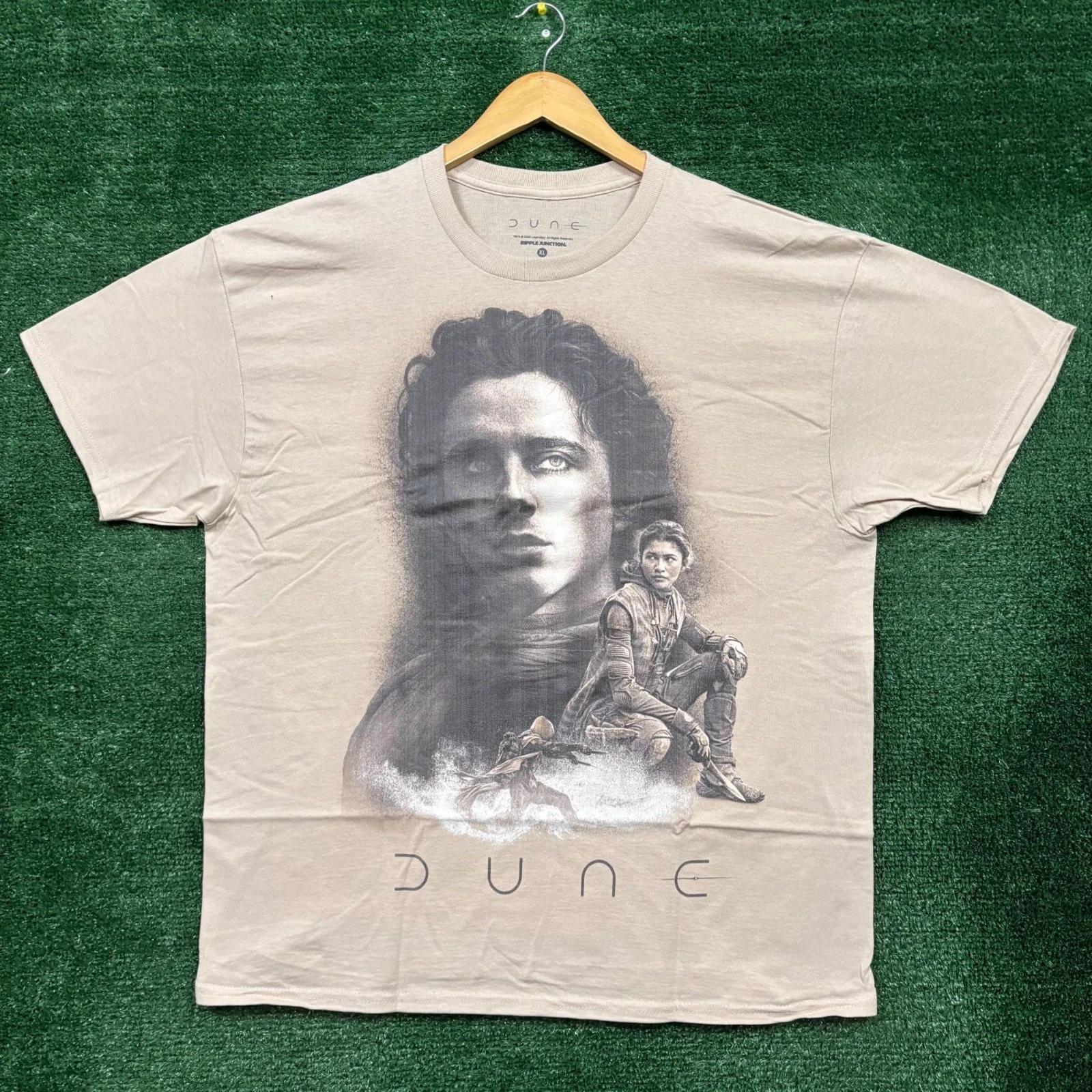 

Dune Part One Movie Poster T-shirt Size Extra Large S