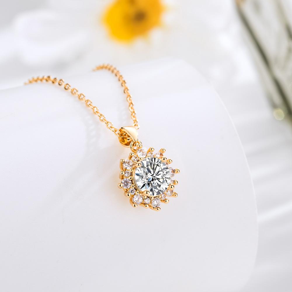 New Seiko Full Diamond Sunflower Necklace, Light Luxury Ins Wind Collarbone Chain