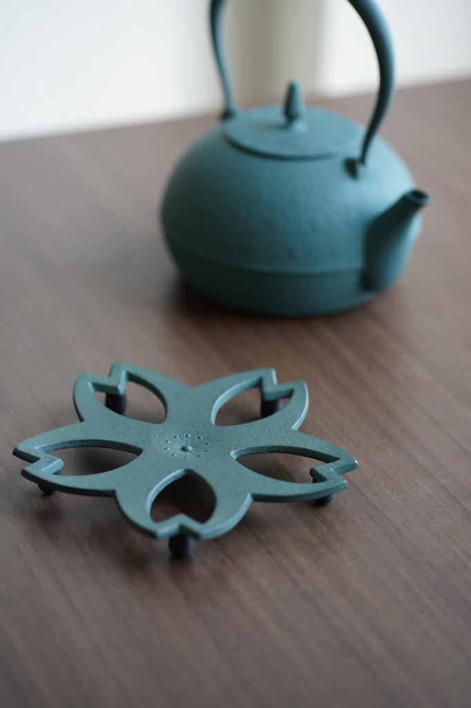 Ikenaga Iron Works Kettle Layer for Iron Kettle Nanbu Ironware Cherry Blossom Green Bamboo 16.5×16.5