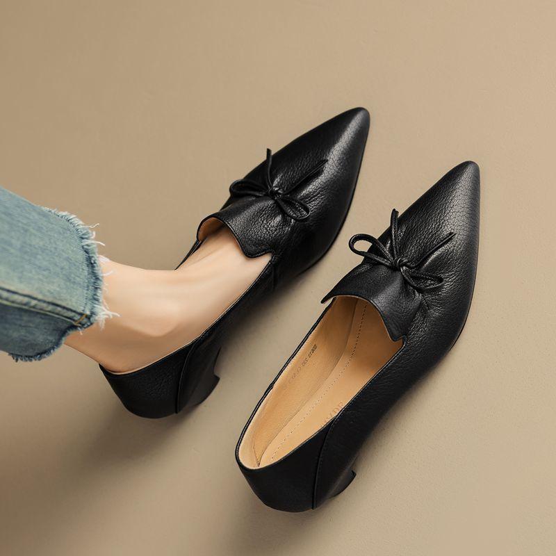 Fashion 2025 new Genuine leather retro pumpslady elegant shoes Women's pointed Toe mid Heels shoes women simple comfotable shoes