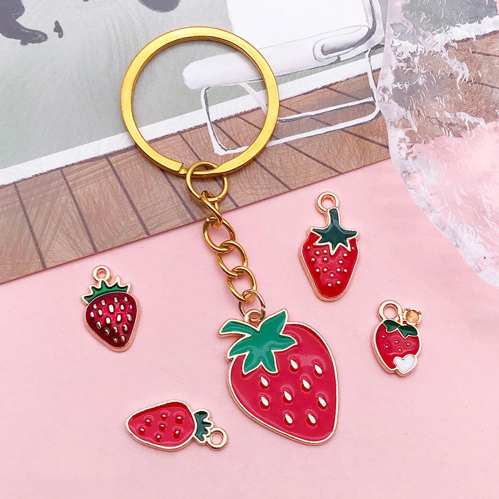 Strawberry Fruit DIY Korean Jewelry: Cute 3D Mini Pendant for Bracelets