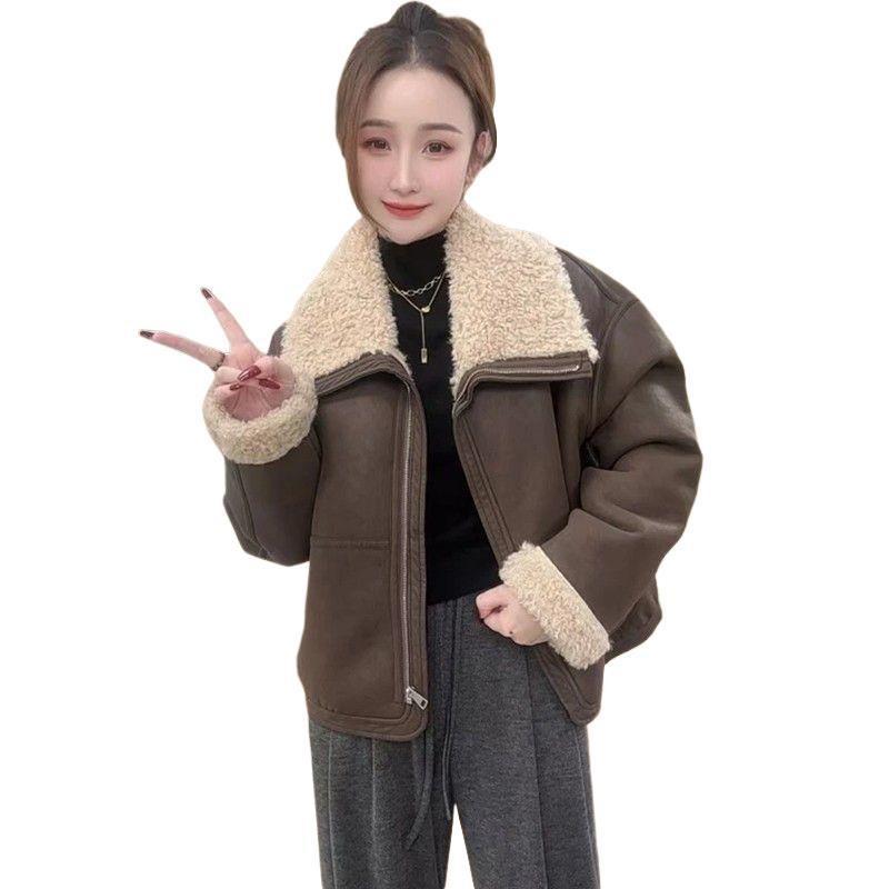Thickened fur integrated jacket women's short winter new small lapel loose and thin leather jacket