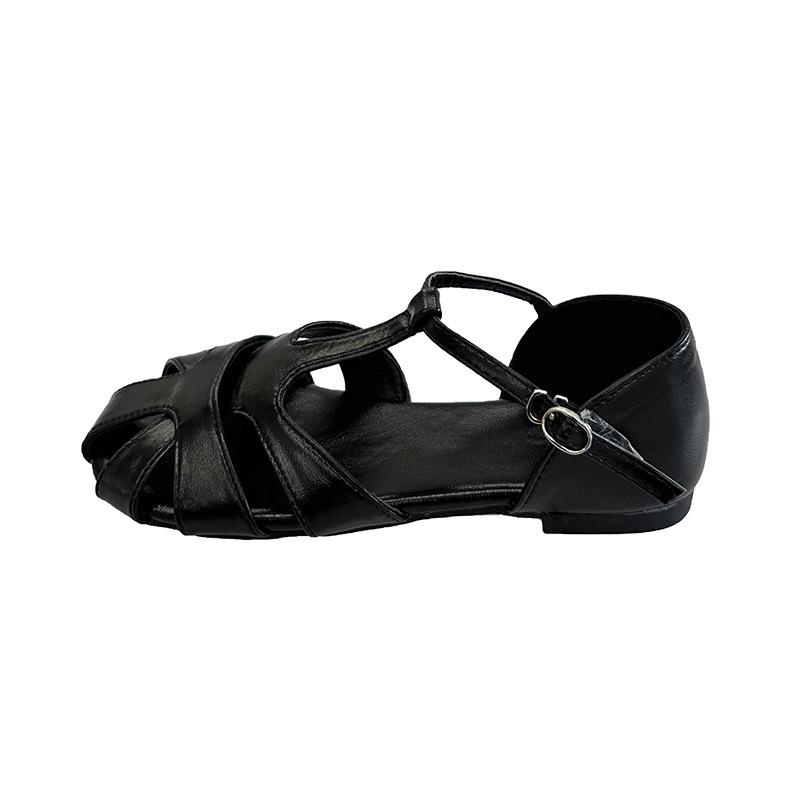 Retro Mori woven baotou sandals women's summer 2025 new hollow round head pig cage shoes flat Roman shoes