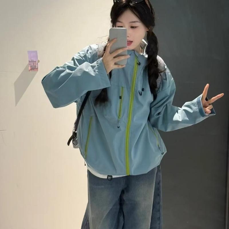 Outdoor Soft Shell Jackets for Men and Women Autumn Hiking and Cycling Mountaineering Clothes Couple Workwear Jackets