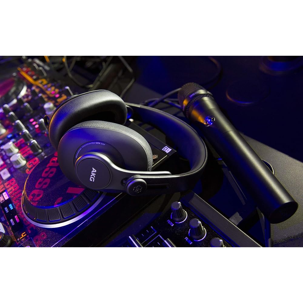 AKG Pro Audio K371 Wired Over Ear Closed Back Foldable Professional Recording Studio Headphones S...