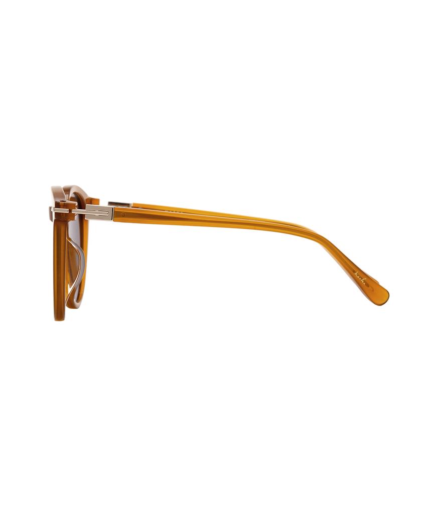 Maseuka Free_Reve 01A Free Rev Amber