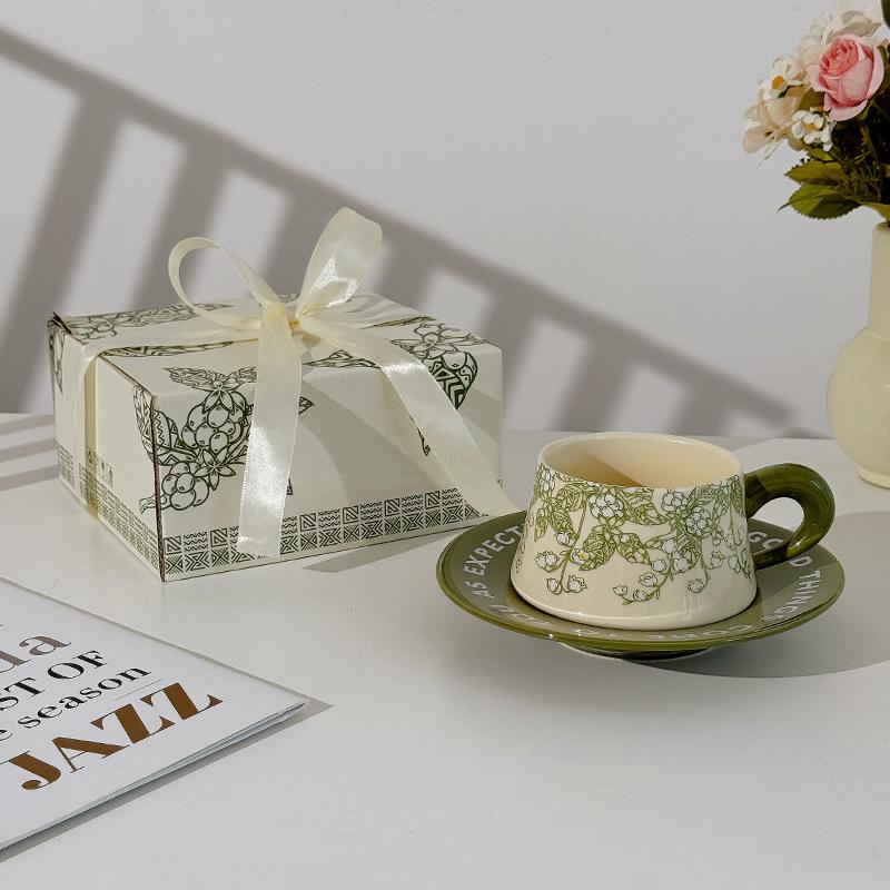 Retro Niche Iris Ceramic Coffee Cup, British Flower Tea Cup Pot Set, High-Value Girls' Souvenir