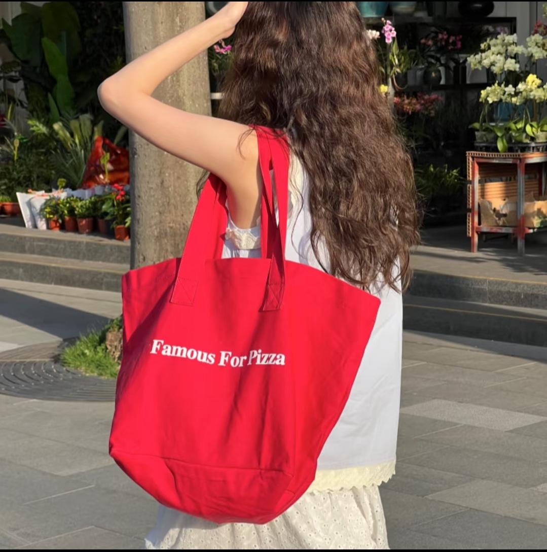 

Korean ins niche design lazy leisure style, large capacity red shoulder commuting versatile canvas bag thick