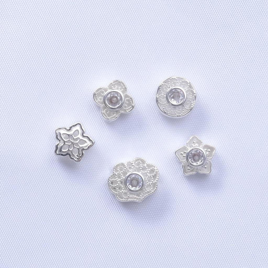 Gold-Plated Zircon Clover Spacer Beads for DIY Bracelets