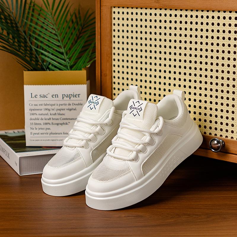 The 2025 new best-selling mesh breathable shoes, casual walking shoes and comfortable versatile shoes