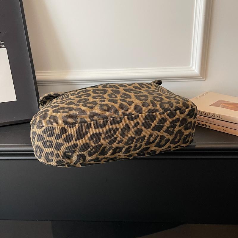Leopard Print Shoulder Bag Women's Crossbody Bag Large Capacity Tote Bag Commuter Underarm Bag