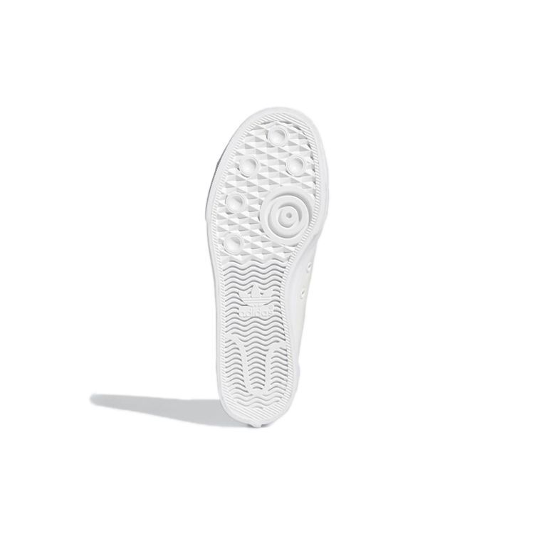 Adidas Originals Nizza Trefoil Slip Resistant Durable Low Top Skate Shoes Women Skate Shoes White Q46353