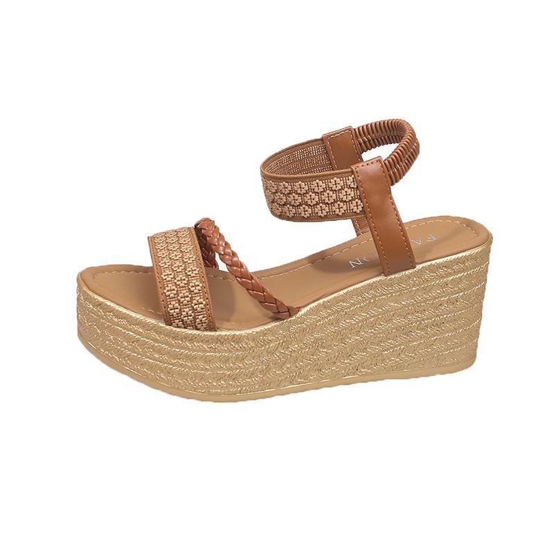 Large size apricot wedge heel thick sole heightening fashionable and comfortable casual waterproof table one-word buckle women's sandals