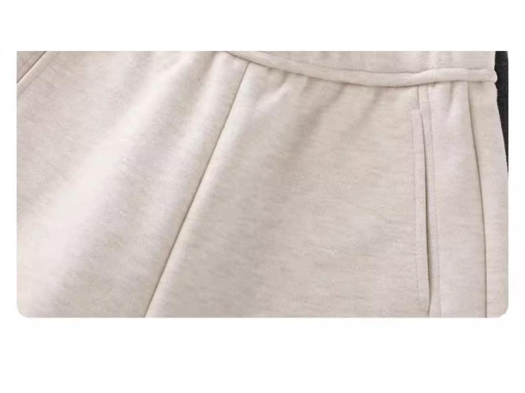 Women's Fleece-Lined Grey Cashmere Wide-Leg Pants: Autumn/Winter 2024 Trendy Wool Blend Style.