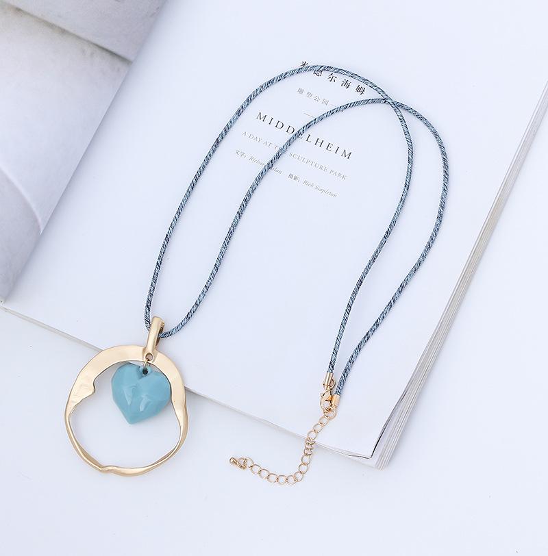 New women's necklace long high fashion retro personality trend pendant European and American