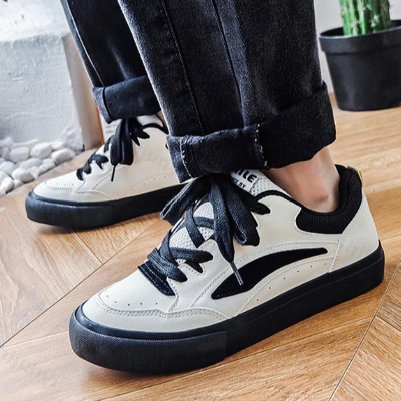 Summer Men Casual Shoes Sneakers Mesh Breathable Comfortable Vulcanized Shoes Anti Slip Student Outdoor Running Shoes