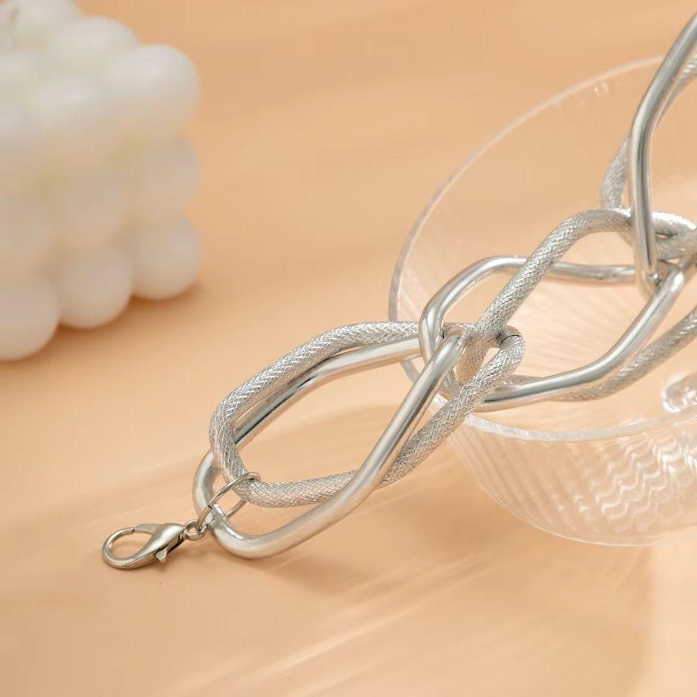 Exaggerated Long Chain Necklace Geometry Fashion Jewelry on The Neck Chunky Necklace  Gift