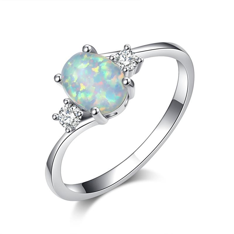 Niedliche weibliche geometrische weiße rosa Feueropal-Ring mit kleinem ovalen Stein, modische Farbe, Hochzeitsschmuck für Frauen
