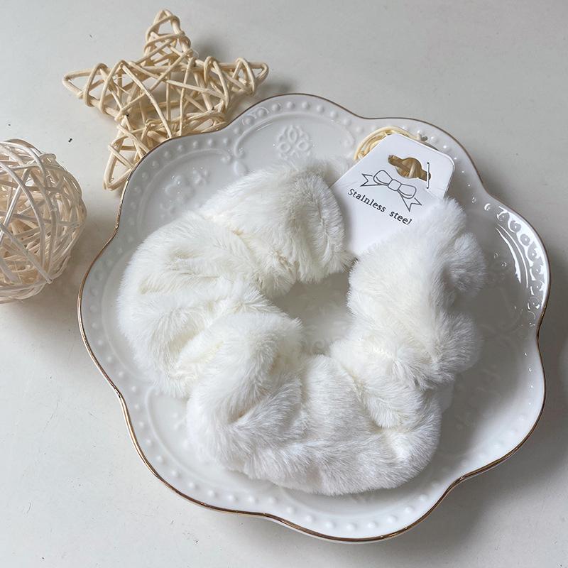 Warm Soft Velvet Hair Scrunchies Furry Elastic Hair Band Women Girls Ponytail Holder Hair Rubber Band Hair Ties Hair Accessories