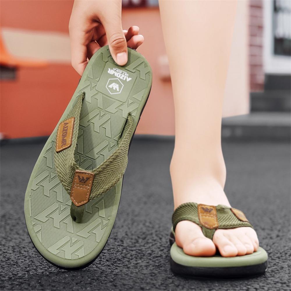 Men Flip Flops Summer Beach Flip Flops Men Casual Breathable Thicken Beach Men Slippers Outdoor Zapatillas Hombre for Male EVA