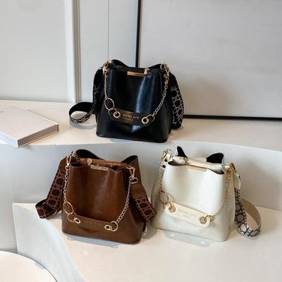 Large Capacity Commuter Women's New Single Shoulder Slant Bucket Bag PU Leather Solid Color Crossbody Bag Versatile Handbags CLE